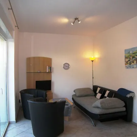 Apartment Schwab_ In *
